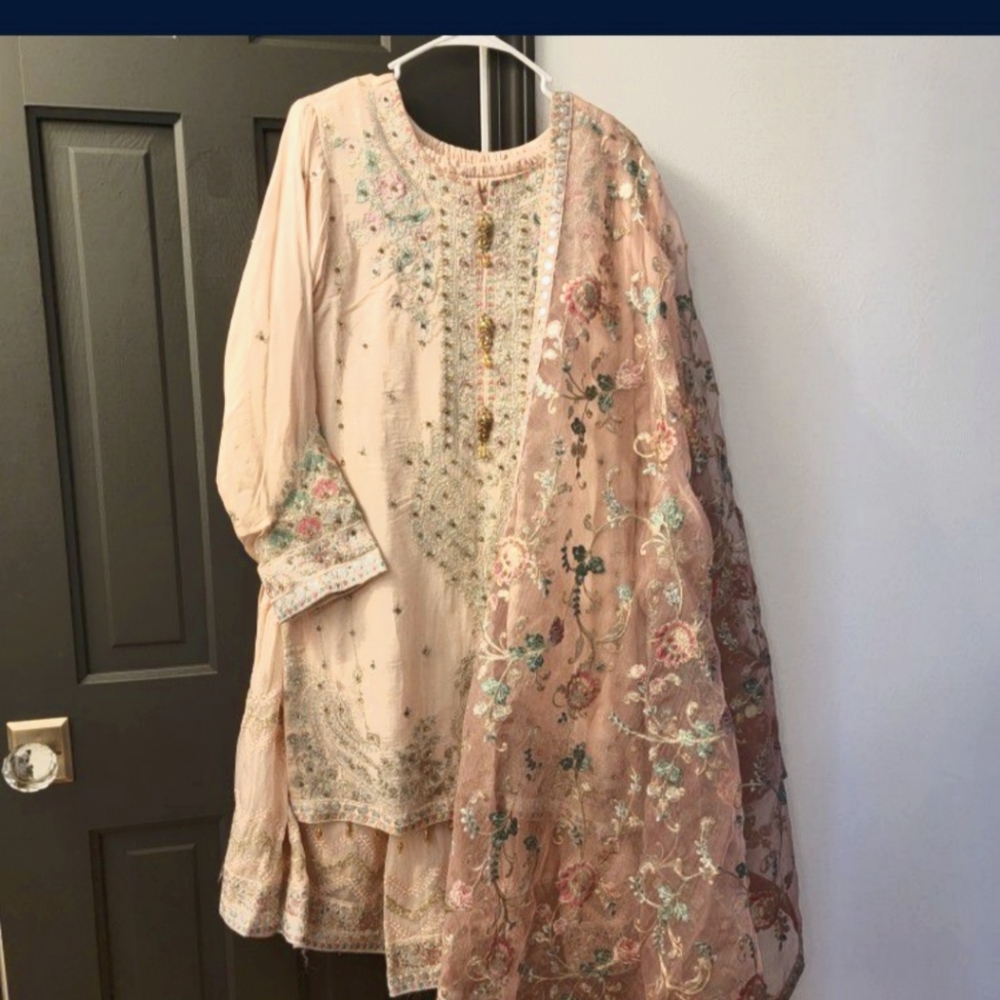 Pakistani gharara